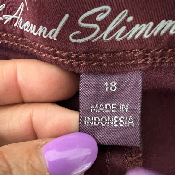 Gloria Vanderbilt “Avery” All-Around Slimming Effect jeans, size 18. - Picture 8 of 12